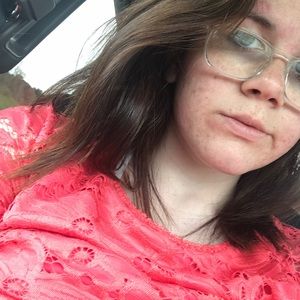 Meet your Posher, Molly